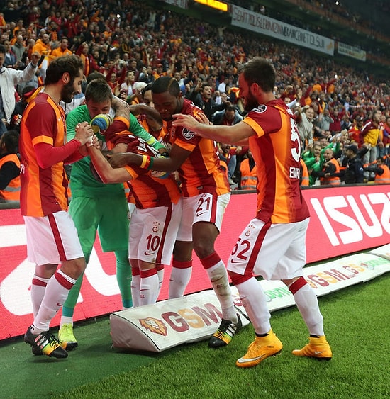 Arena'da Sneijder Fırtınası