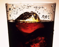 Kola İçmek Ömrü Kısaltıyor