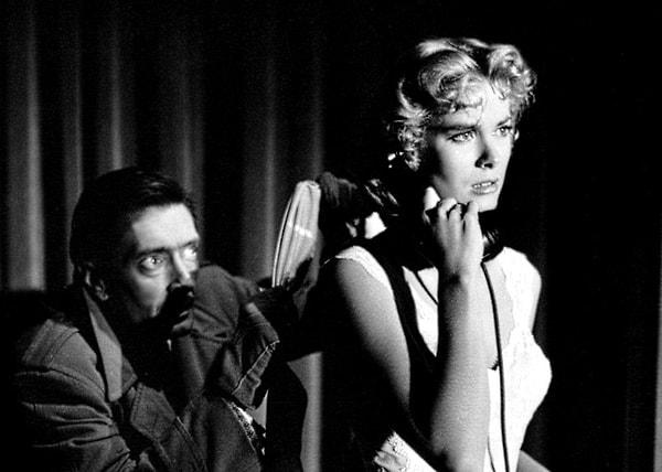 4. Cinayet Var / Dial M for Murder (1954)