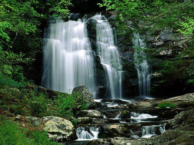 13. Great Smoky Mountains National Park, Tennessee - United States