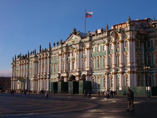 3. Ermitaj Müzesi ve Winter Sarayı - St. Petersburg / Rusya