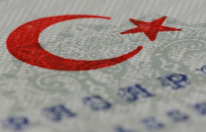 "Türk Pasaportları AB Standartları ile Uyumlu Değil"