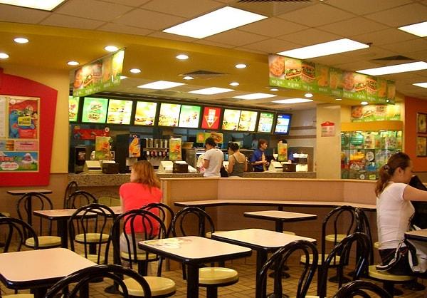 4. Fast Food Restoranı