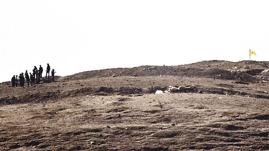 Stratejik Tepede Bayrak Savaşı