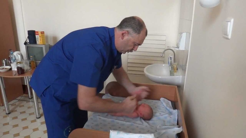 Bu Muayeneye Maruz Kalacağını Bilse Doğmak İstemeyecek Bebek