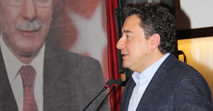 Ali Babacan: 'Terör Örgütü İle Kol Kola Siyaset Yapıyorlar'