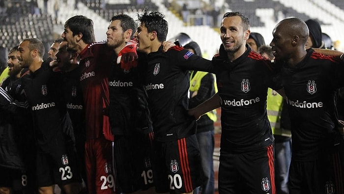 Demir Paraları Futbolculara Dağıtıldı