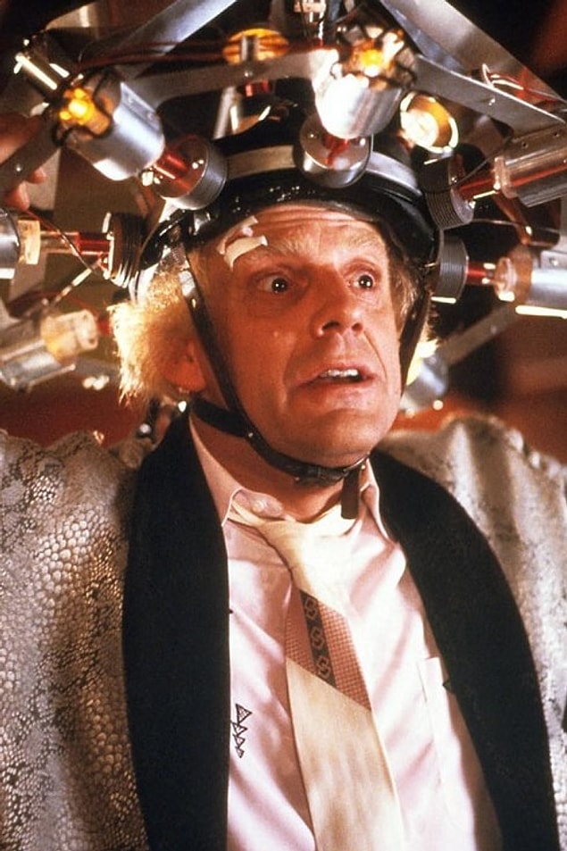 2. Doktor Brown rolüyle Christopher Lloyd