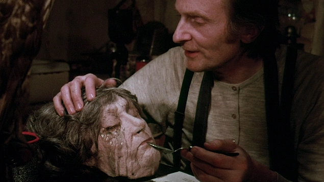 Deranged (1974)