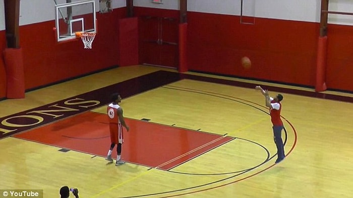 4 Basketle 10 Bin Dolar Kazanan Kolej Öğrencisi