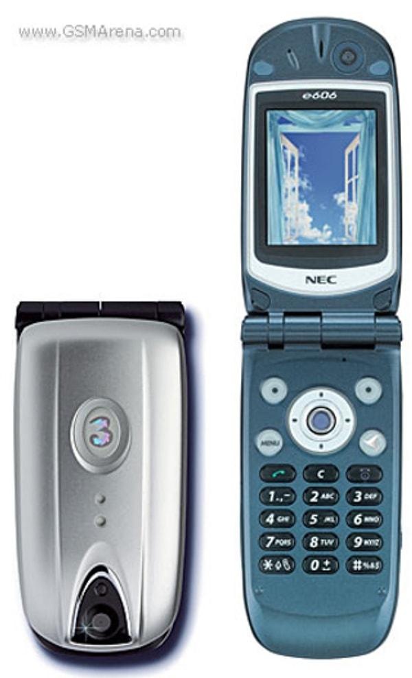 8. 2003 NEC e606