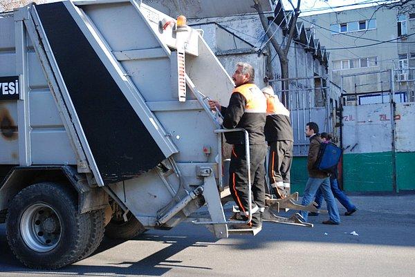 4. Türkiye'de Çöpçü Olmayın : Aşağılanırsınız!