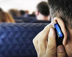Uçakta Cep Telefonuna Şartlı İzin