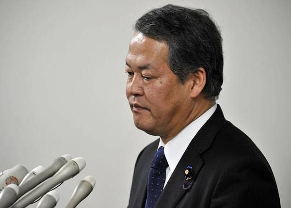 14. Ağzının kemiği olmayan bonus: Yaptığı gaflar yüzünden istifa eden Adalet Bakanı Minoru Yanagida