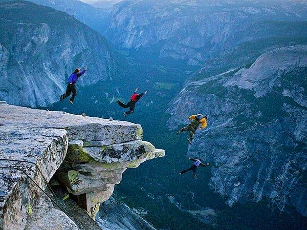 21. Yosemite'de yamaç paraşütü
