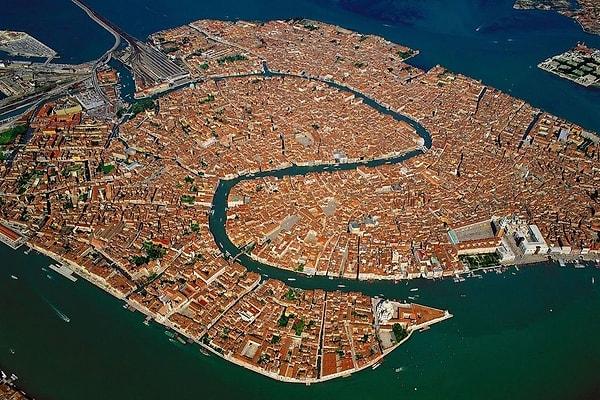 17. Venedik (İtalya)