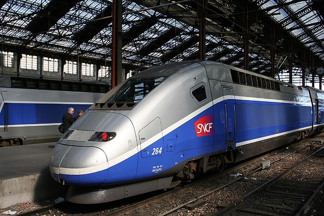 6. 4 milyar dolarlık Fransız hızlı treni TGV'nin dörtte birini yapabilirdik.