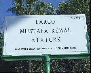 Largo Mustafa Kemal Atatürk - Roma, İtalya