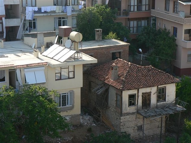 3. Parası mühim değil, yeter ki şanımıza yakışsın.