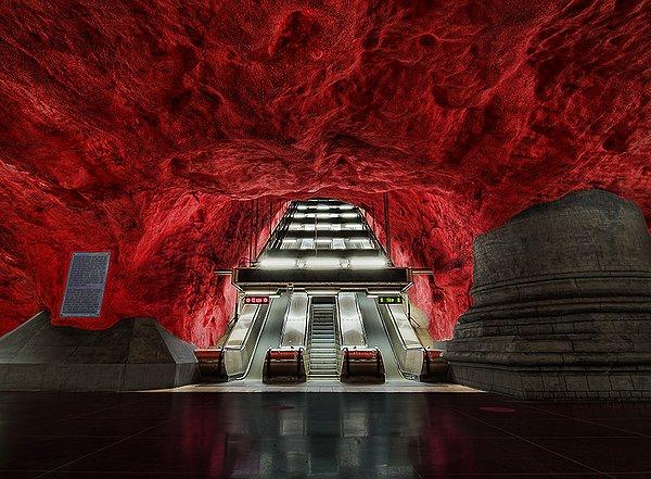 3. Solna İstasyonu, Stockholm, İsveç