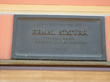 Karlovy Vary'deki o levha..