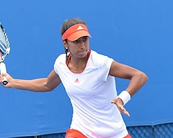 Çağla Büyükakçay Yarı Finalde