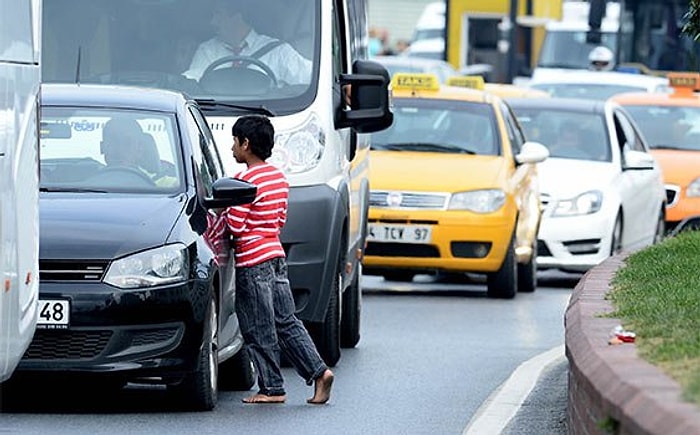 Türkiye'de 300 Bin Suriyeli Çocuk Okulsuz