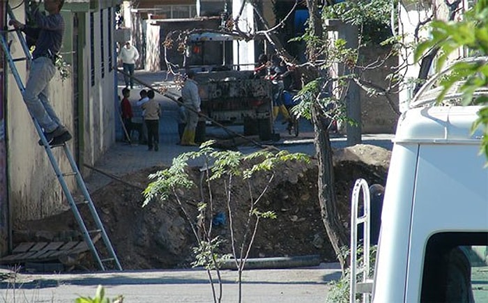 Cizre'de Özerklikten Sonra Hendekler Kazıldı