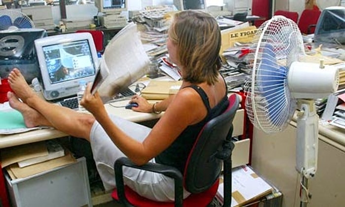 Muhtemelen Kadın-Erkek Tüm Ofis İnsanlarına Hayatı Zehreden 7 Ofis Tipi Kadın