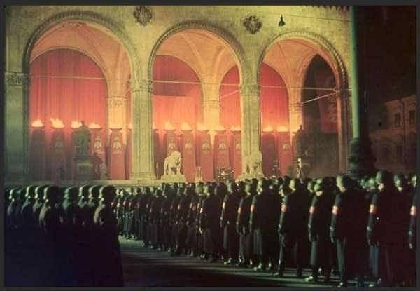 6. Nazi SS birliklerinin sadakat yemini, Munich, 1938.