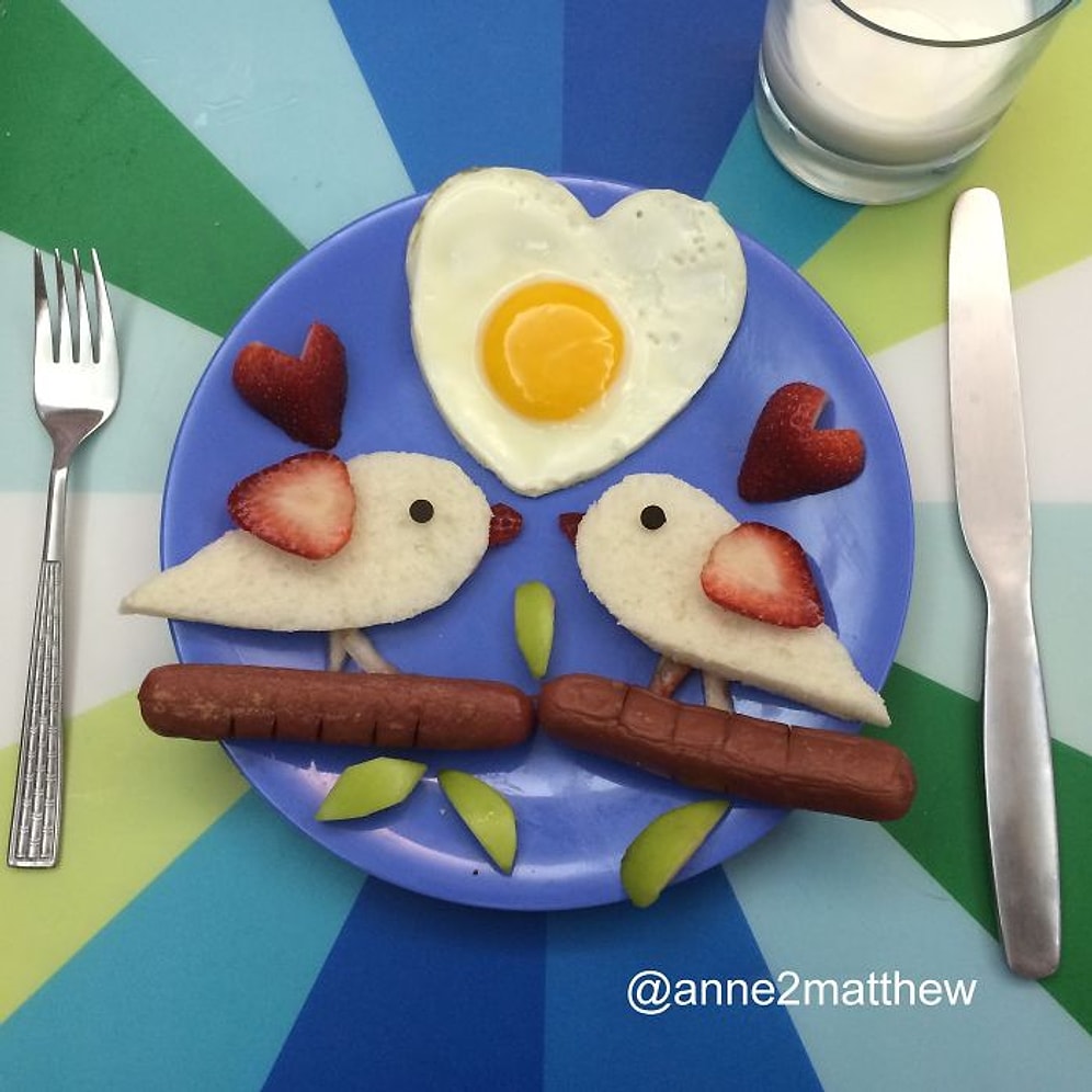 4 Çocuğu İçin de Ayrı Ayrı Eğlenceli Öğünler Hazırlayan Anne