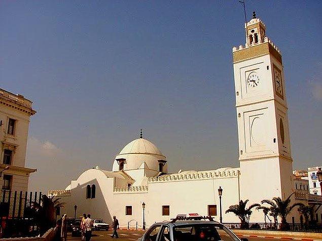 33. Yeni Camii - Cezayir