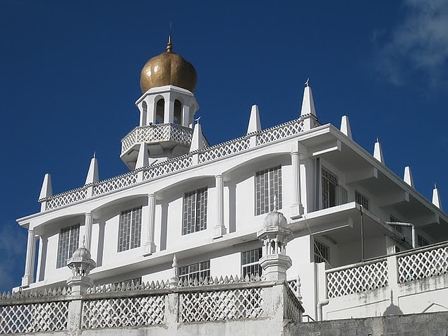10. Cuma Camii - Mauritius