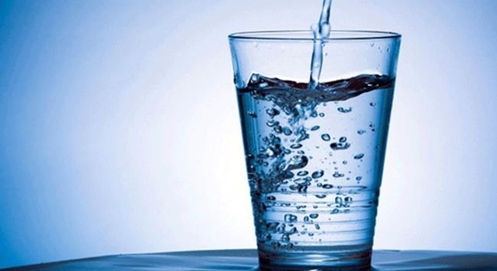 Su, Elektrik ve Gazı Geçti