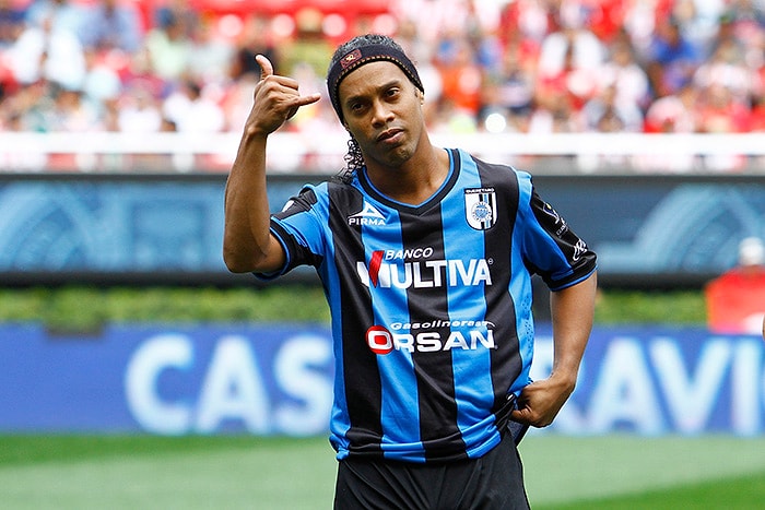 Ronaldinho, Meksika'dan Sıkıldı