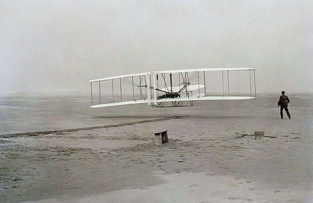 3. Güçlendirilmiş Bir Kontrol Uçağı ile İlk Sürekli Uçuş (Wright brothers, 1903)