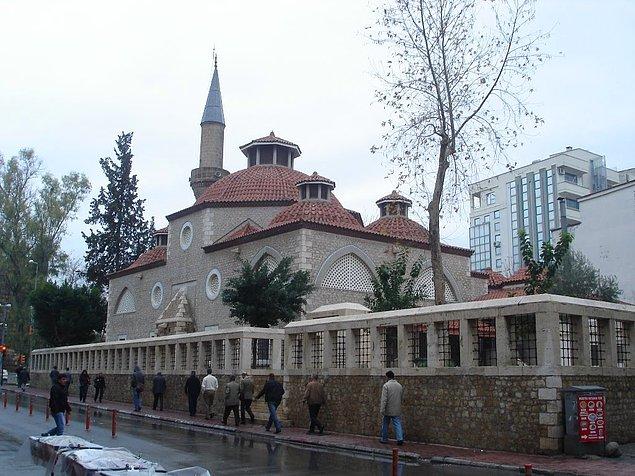 25. Karakaş Camii - Antalya