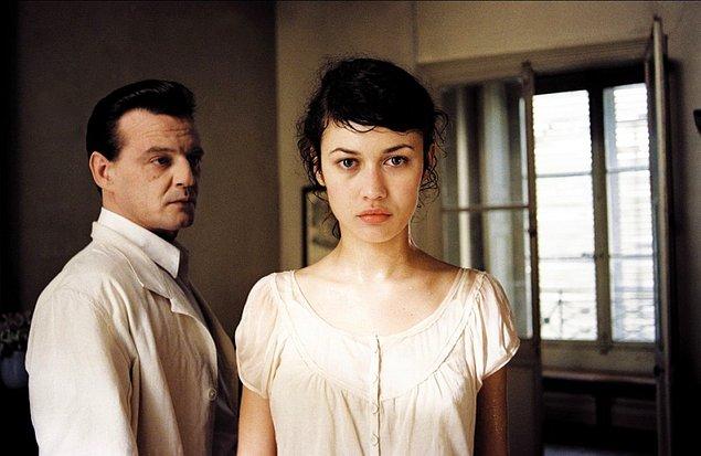 20. Esrarengiz Sevgili (2005)  | IMDb 6.2