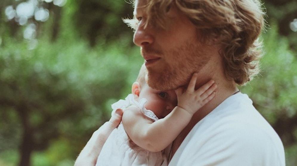 Hayatınızdaki Erkeğin İleride Çok İyi Bir Baba Olacağına İşaret Eden 10 Durum
