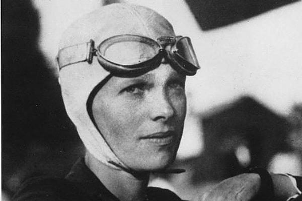 5- 1897 - 1939 Amelia Earhart