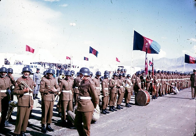 12. Afgan Askeri Bandosu