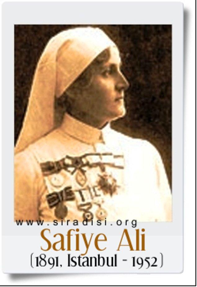 4. Safiye Ali - İlk kadın doktor