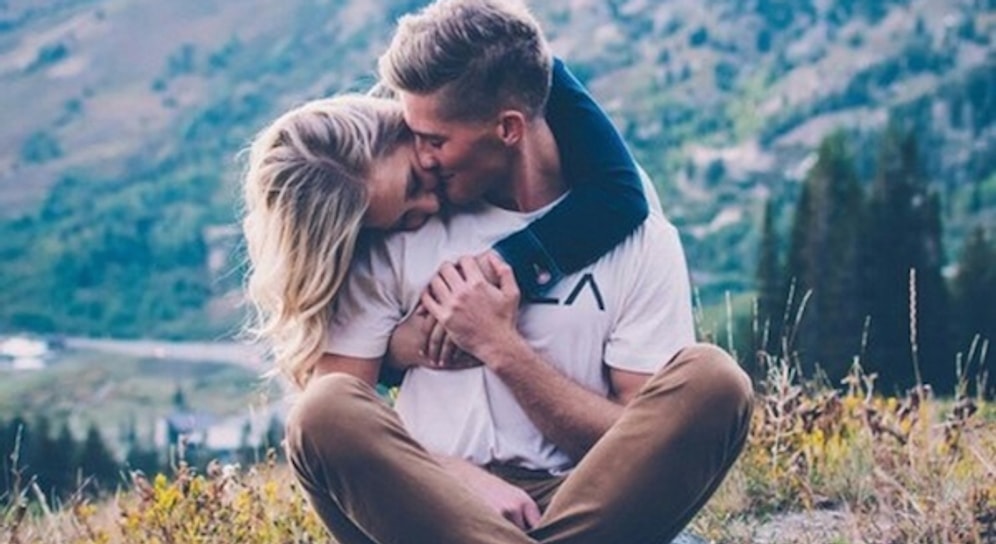 Aile Bağları Güçlü Olan Bir Erkek ile Birlikte Olmanın Size Kazandıracağı 14 Önemli Şey