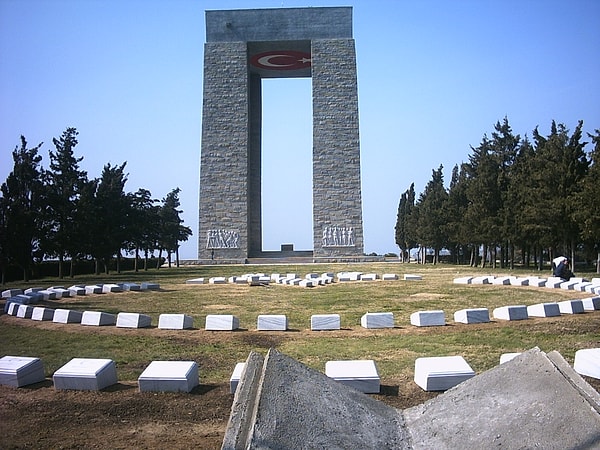 10. Çanakkale Şehitliği (Çanakkale-Türkiye)