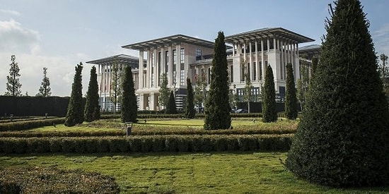 'Yeni Cumhurbaşkanlığı Sarayı'nın Ağaçları Almanya'dan Getirtildi'