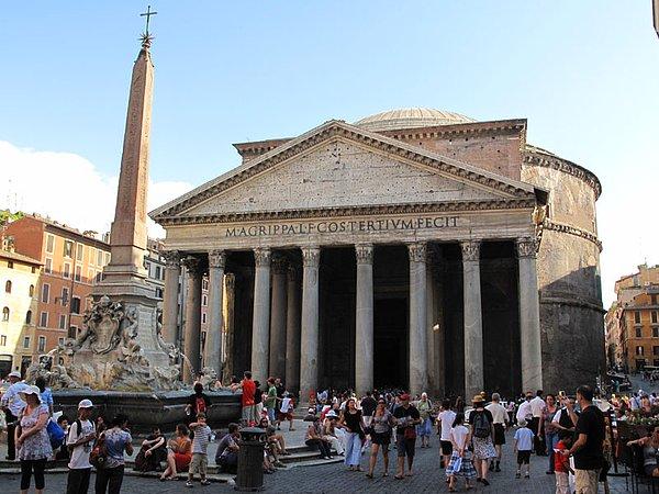 9 ) Pantheon