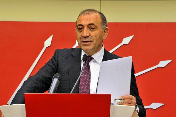 CHP İstanbul Milletvekili Gürsel Tekin, Başbakan Yardımcısı Numan Kurtulmuş’un yanıtlaması için bir soru önergesi vererek konuyu Meclis gündemine getirdi.