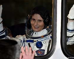 İtalya'nın İlk Kadın Astronotu Uzayda