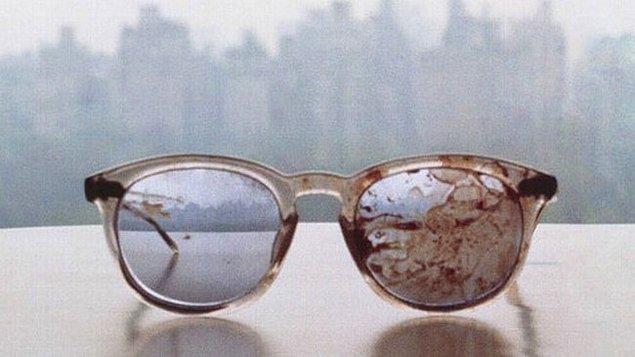 28. John Lennon'ın suikaste uğradığı sırada taktığı gözlüğü, 1980.