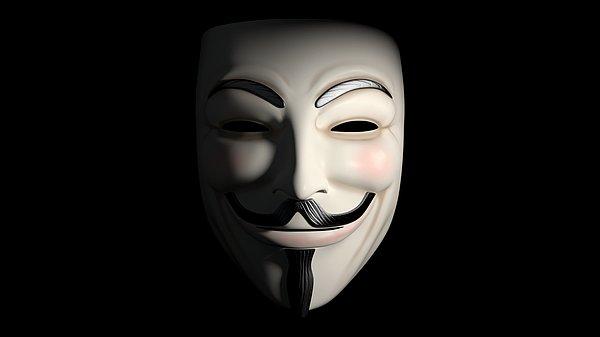 5. V for Vendetta'dan "V'nin Guy Fawkes Maskesi"